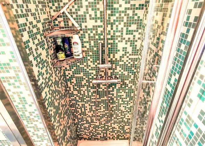 Gabbiano Felice Apartman *